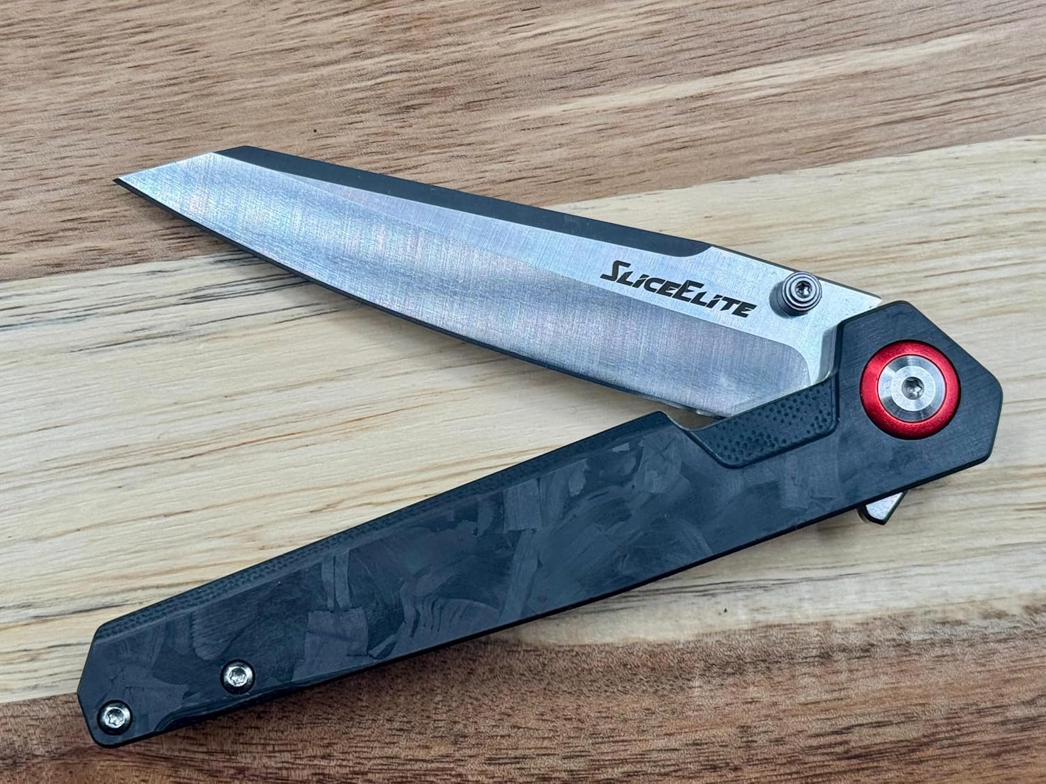 D2 Steel Blade Carbon Fiber Handle Knife