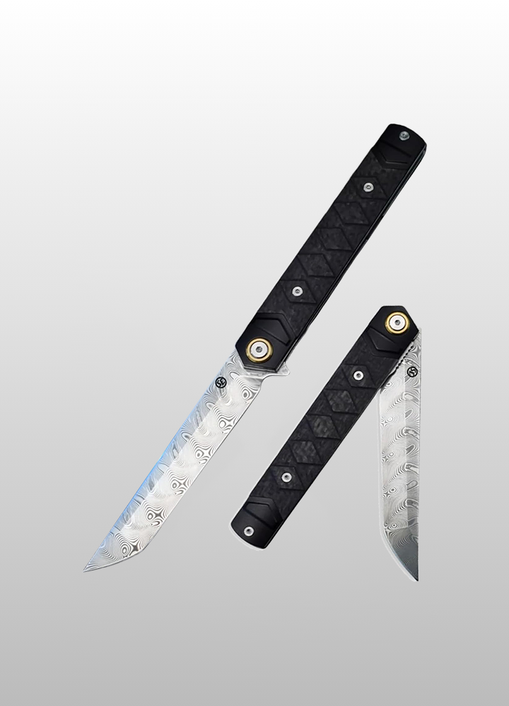 
Hannya Samurai Folding Knife 110-Layer Damascus Blade Carbon Fiber Handle