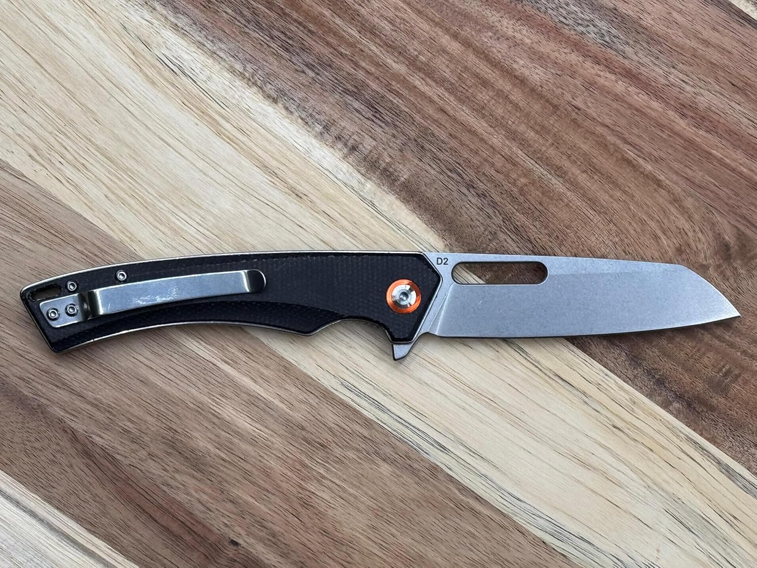 SliceElite D2 steel sheepsfoot EDC knife with micarta handle.